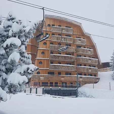 Mil8 Hotel 4*