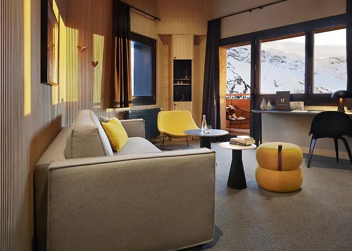 Hotel Mil8 4*